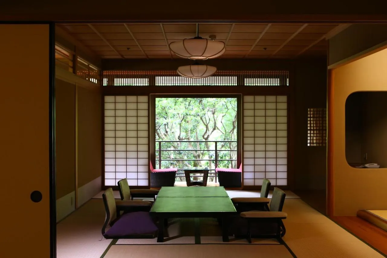 Oku Yugawara Sansuirou Hotel