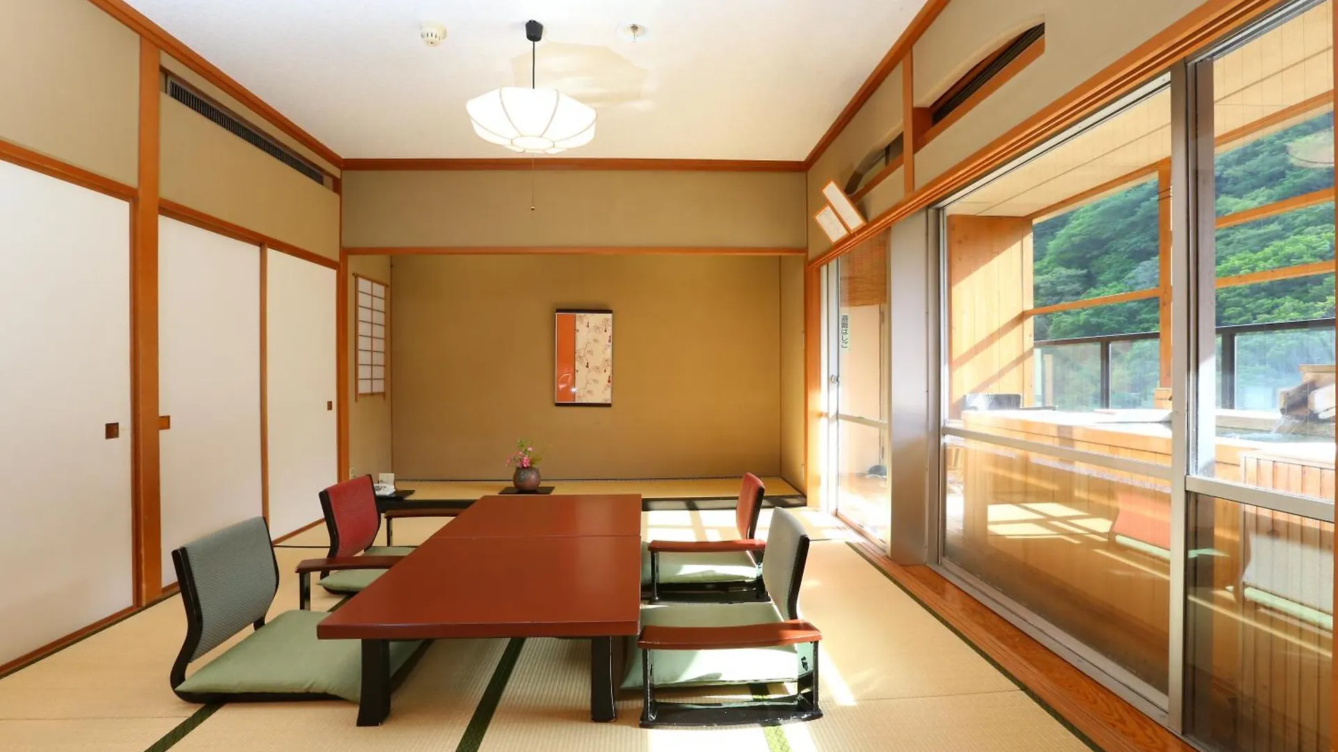 Oku Yugawara Sansuirou Hotel 4*,