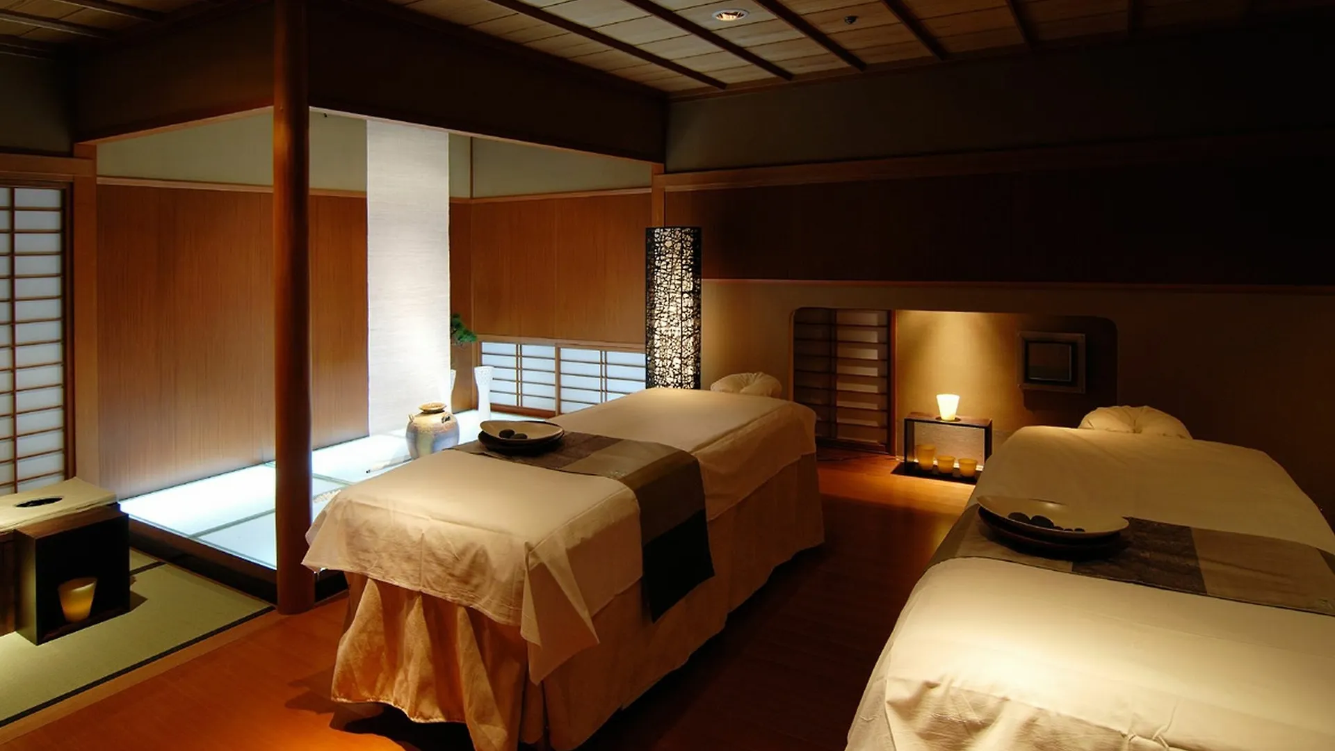Oku Yugawara Sansuirou Hotel 4*,