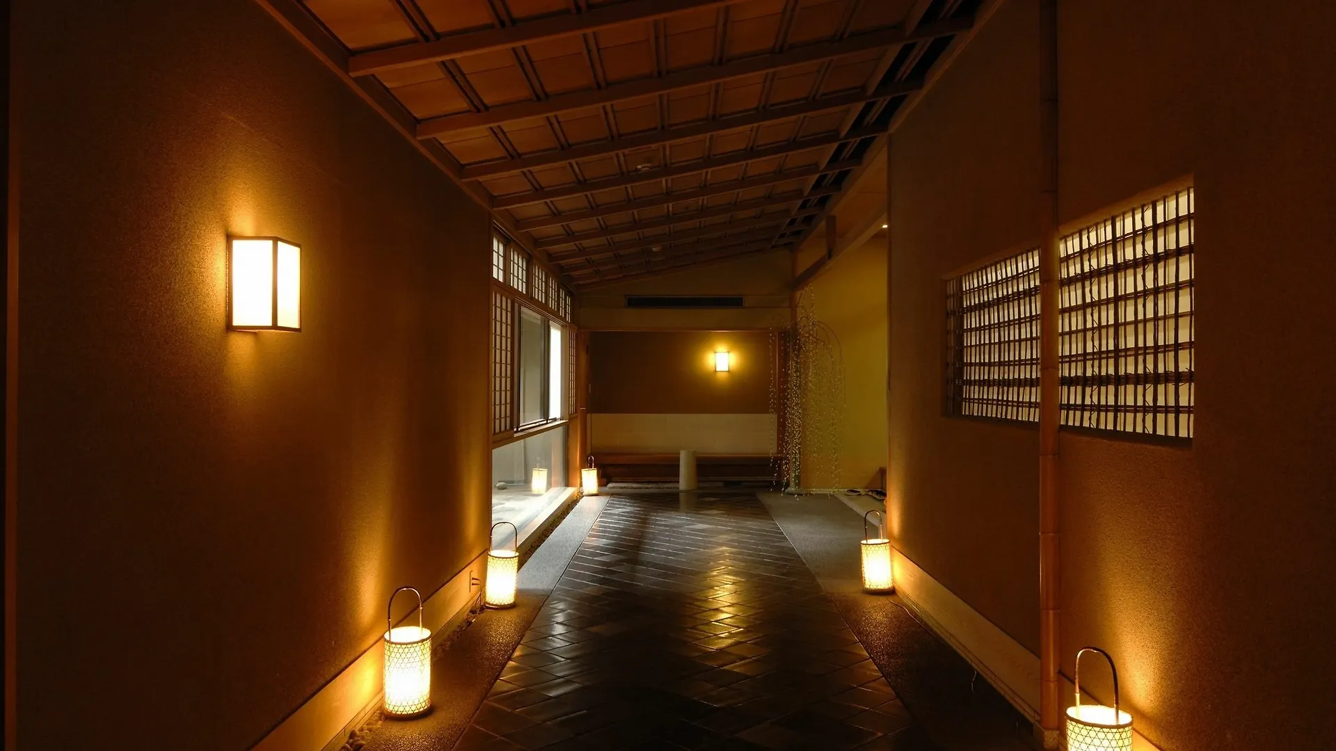 Oku Yugawara Sansuirou Hotel Japán